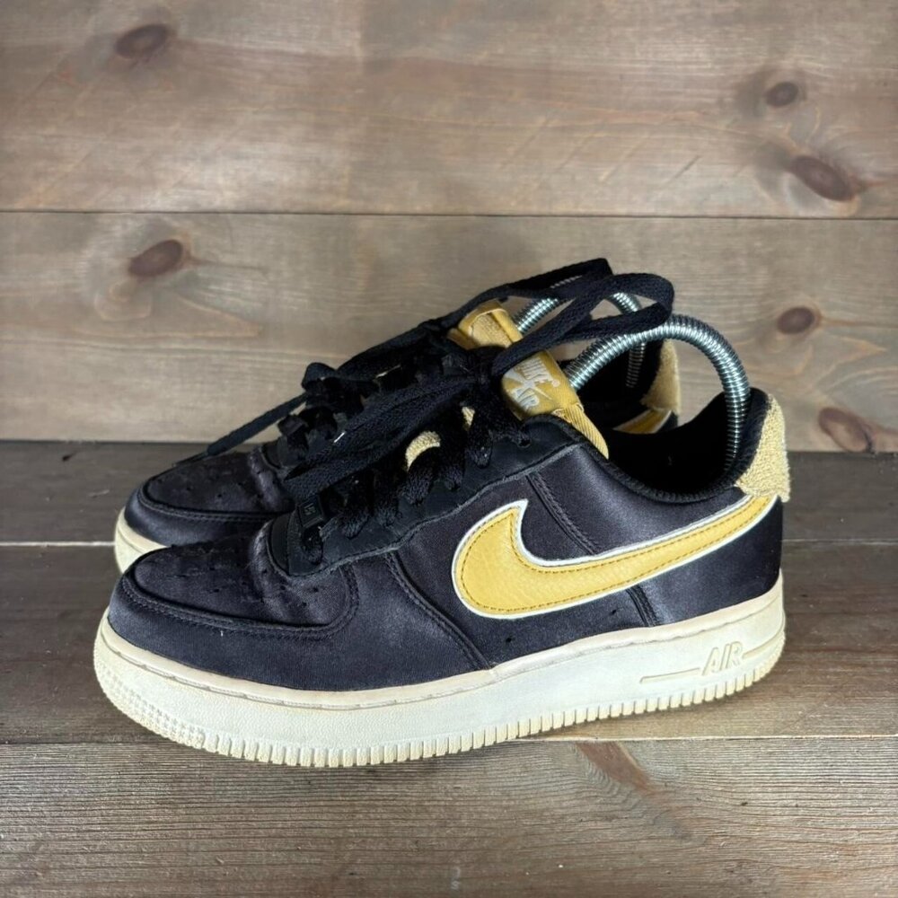 nike air force 1 SE womens size 6.5 shoes black satin lowtop comfort sneakers